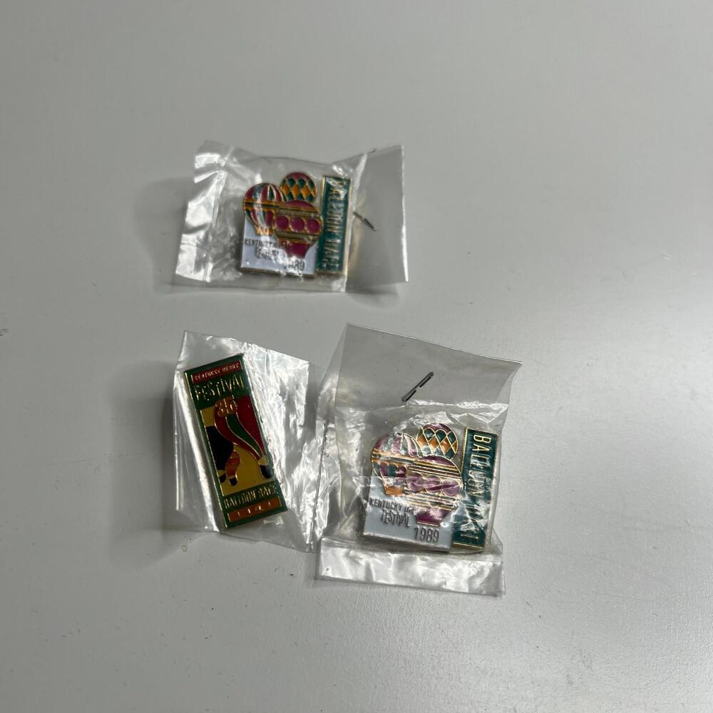 Lot of 3 Vintage Kentucky Derby Festival Balloon Race Pins 1989‎ & 1990